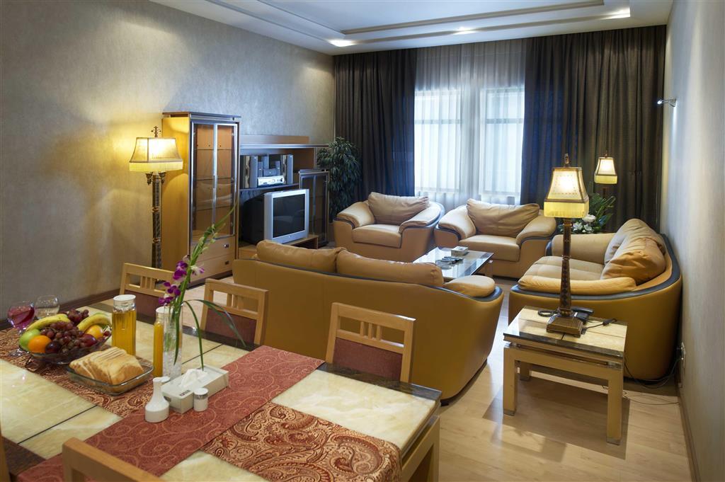 Excelsior Luxury Aparthotel 3*